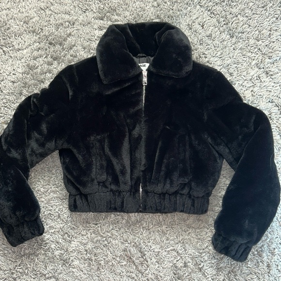 Garage Cropped Black Faux Fur Jacket Size - Picture 1 of 6